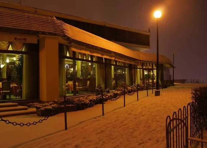 Starzyński 4* Płock